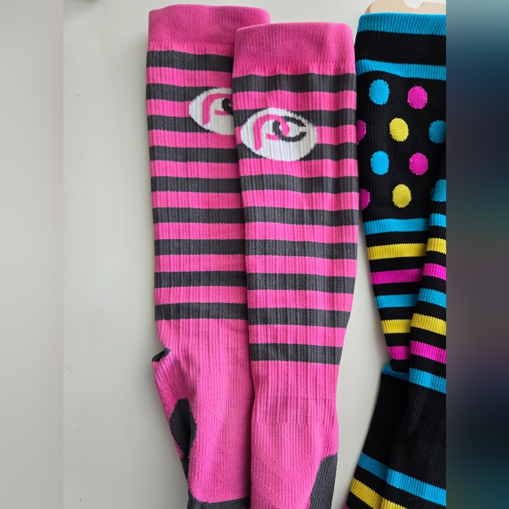 Compression socks - Picture 2 of 4